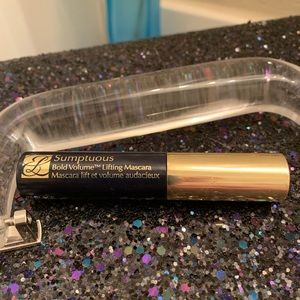 Estée Lauder travel mascara